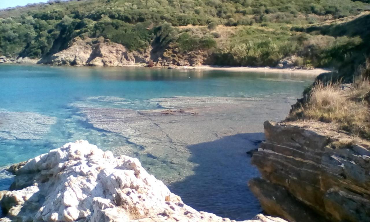 μεζονετα Nea Roda