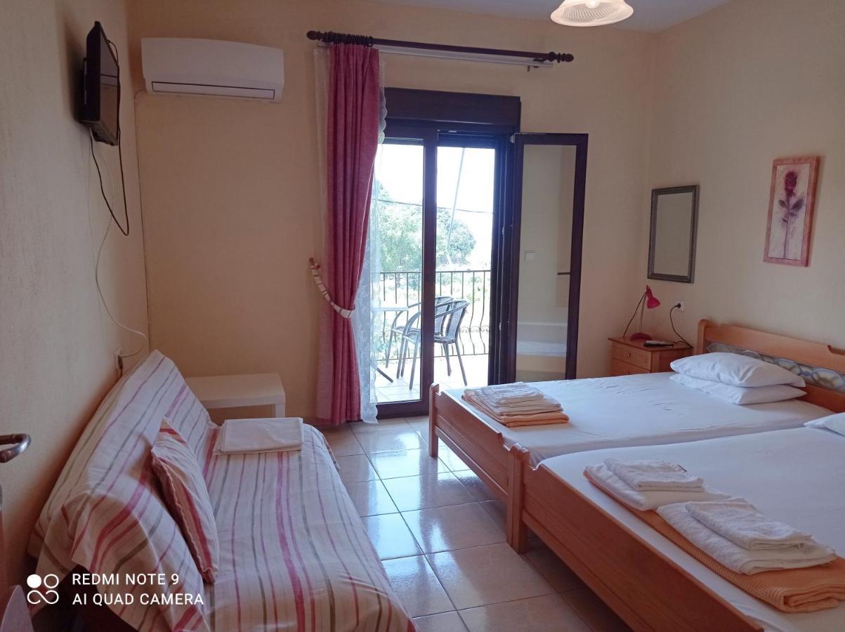 Apartment Kandilari *