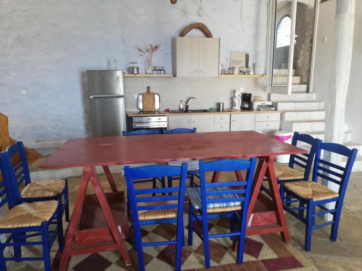 The Traditional Hause With The View * Leonidio