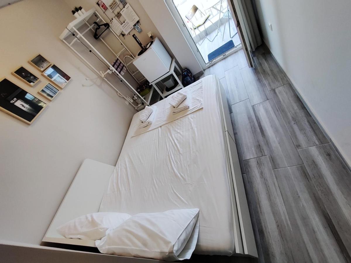 Eva Apartment Nea Peramos (Macedonia)
