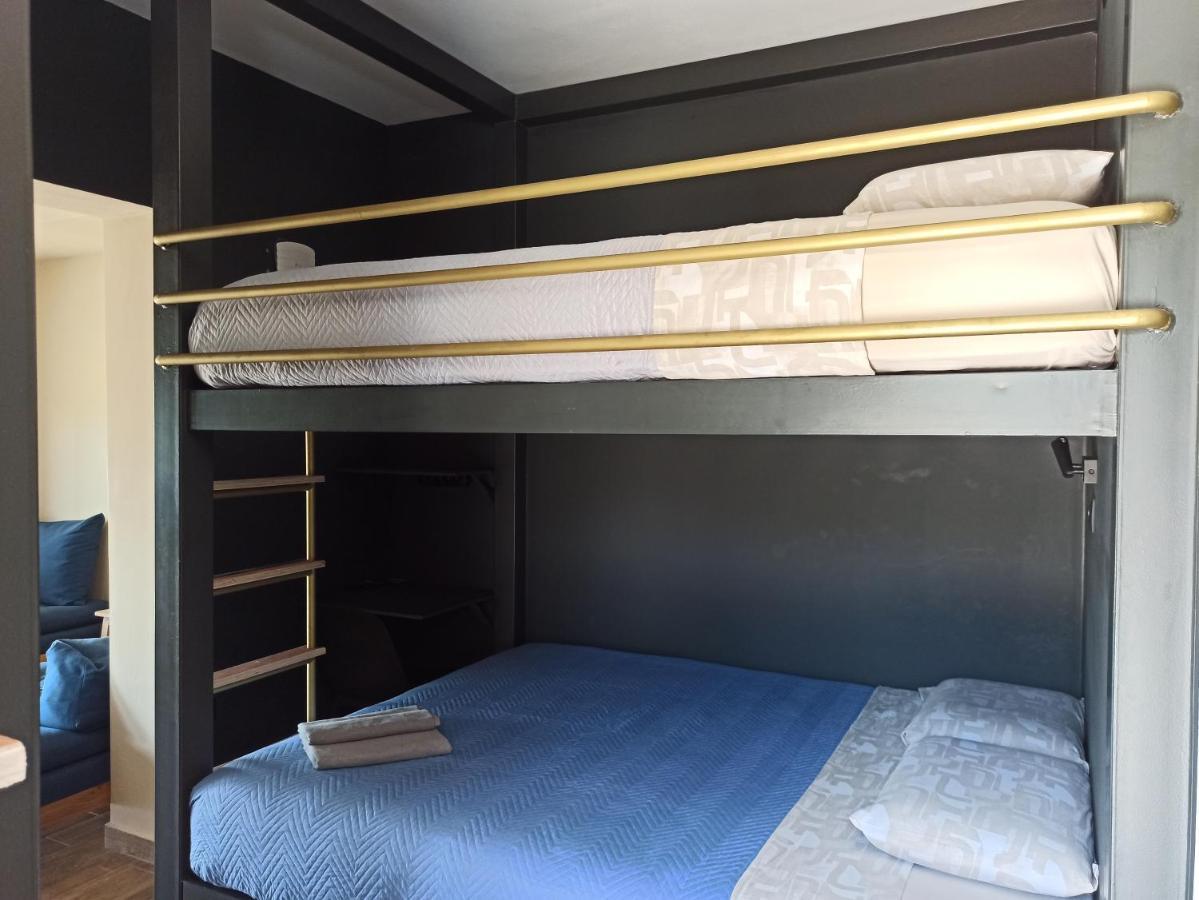 Bed & Breakfast Bluetel Lixouri
