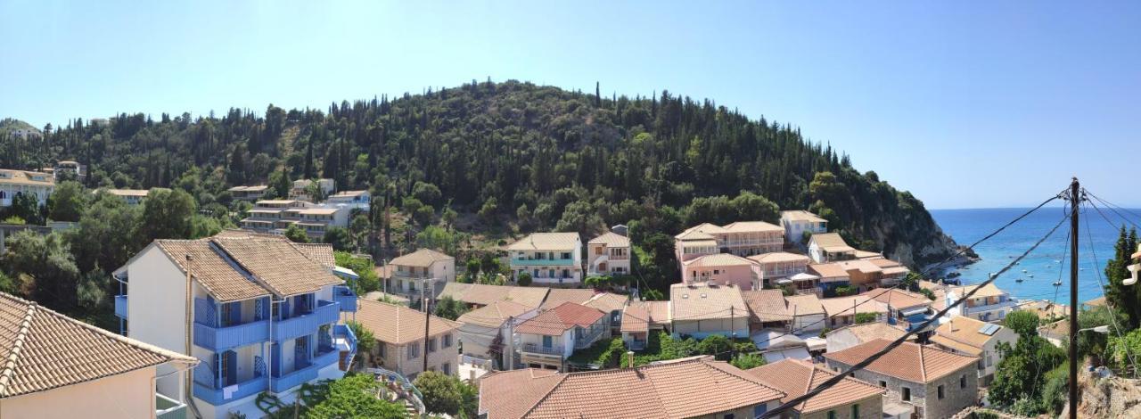 Spiros Aparthotel Agios Nikitas