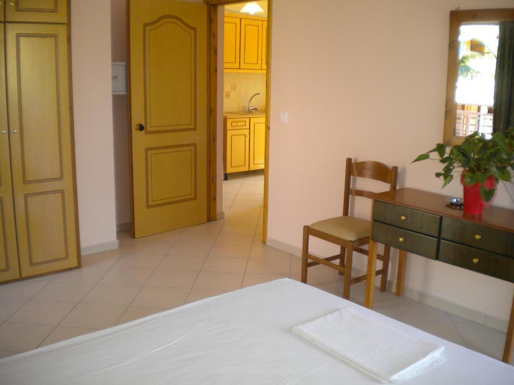 Hotel Brati - Arcoudi Arkoudi