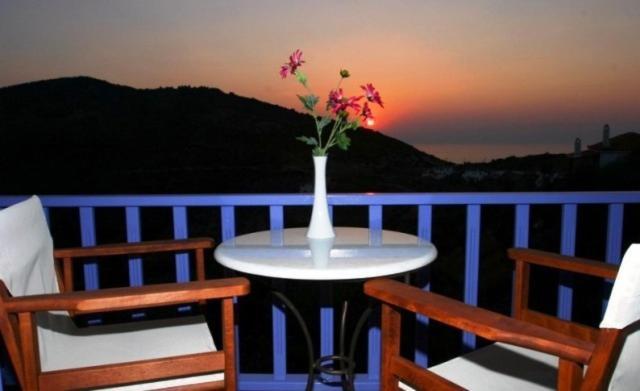 Chiliadromia Apartment Alonnisos Town
