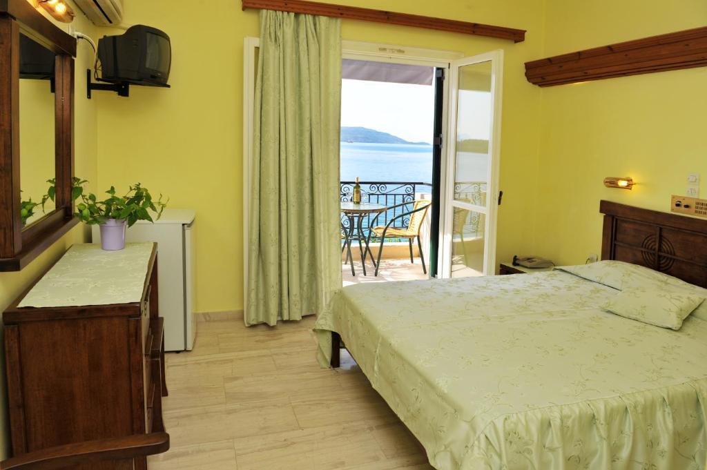 Logan's Nydri (Lefkada)
