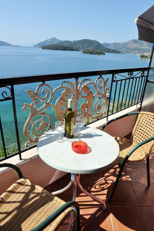 Aparthotel Logan's Nydri (Lefkada)