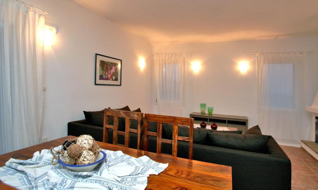 Andros Prive Aparthotel