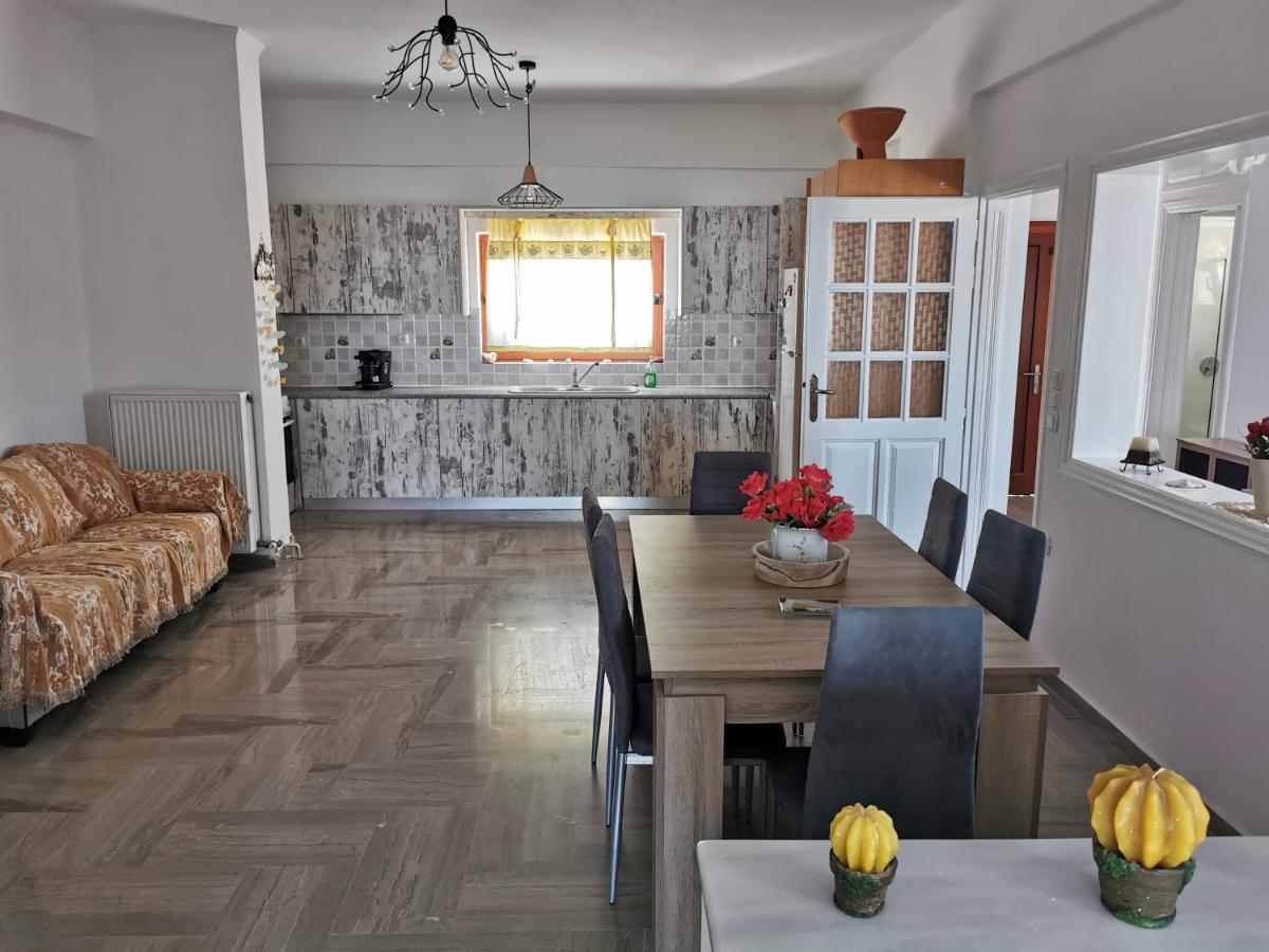 Aroma Cavas Apartment Pyrgos Kallistis