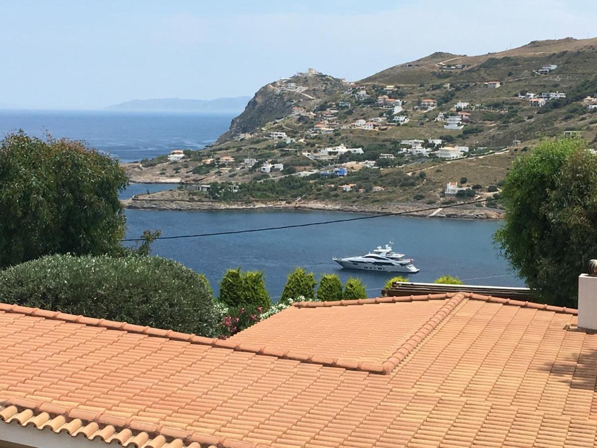 Luxury With Stunning Panoramic Sea View Villa *