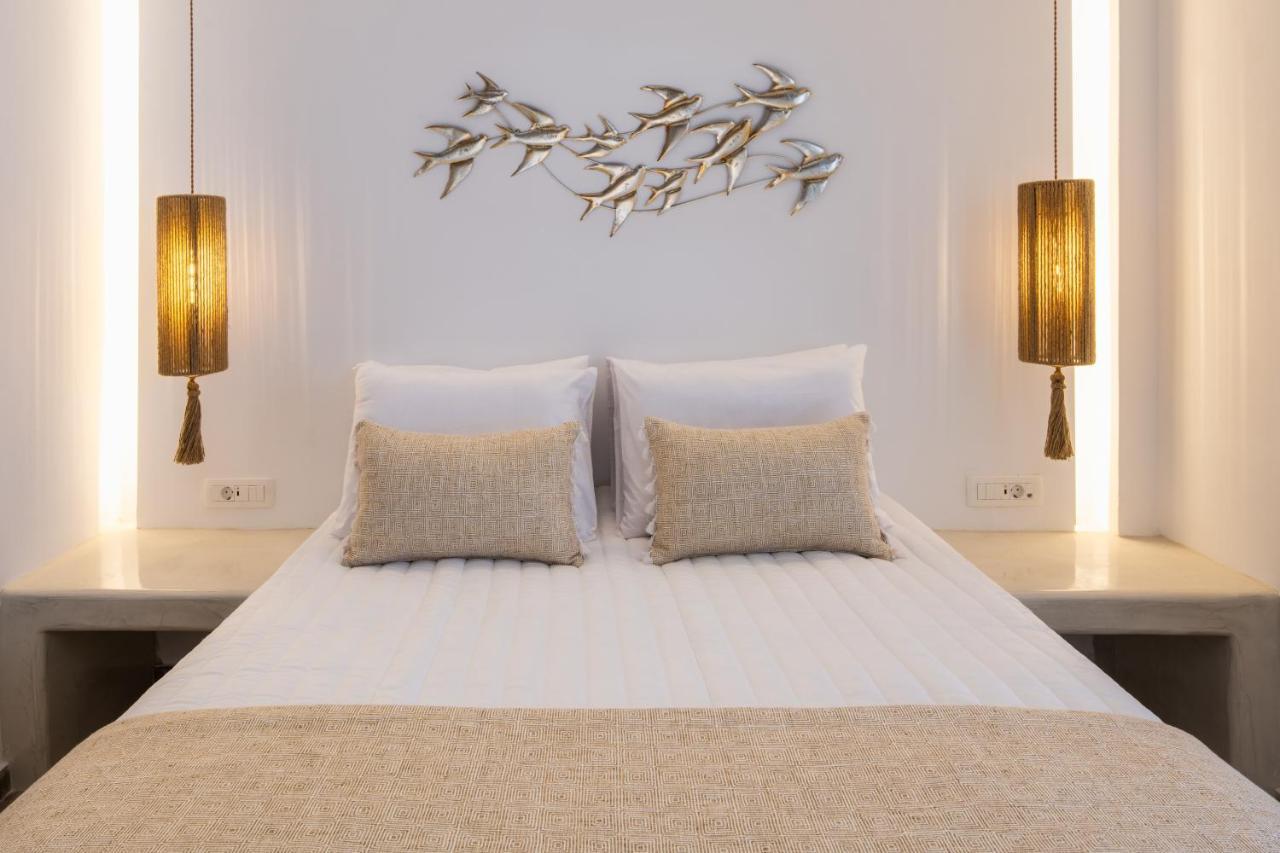 Vinas Place Center Fira (Santorini)