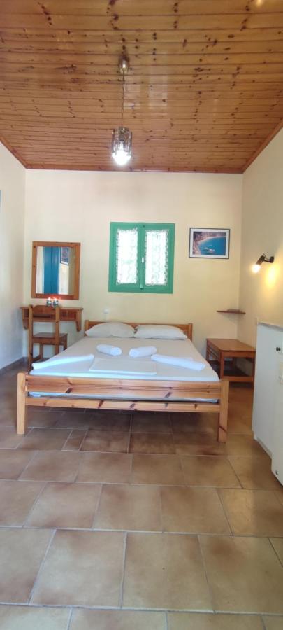 Aparthotel Spiros *