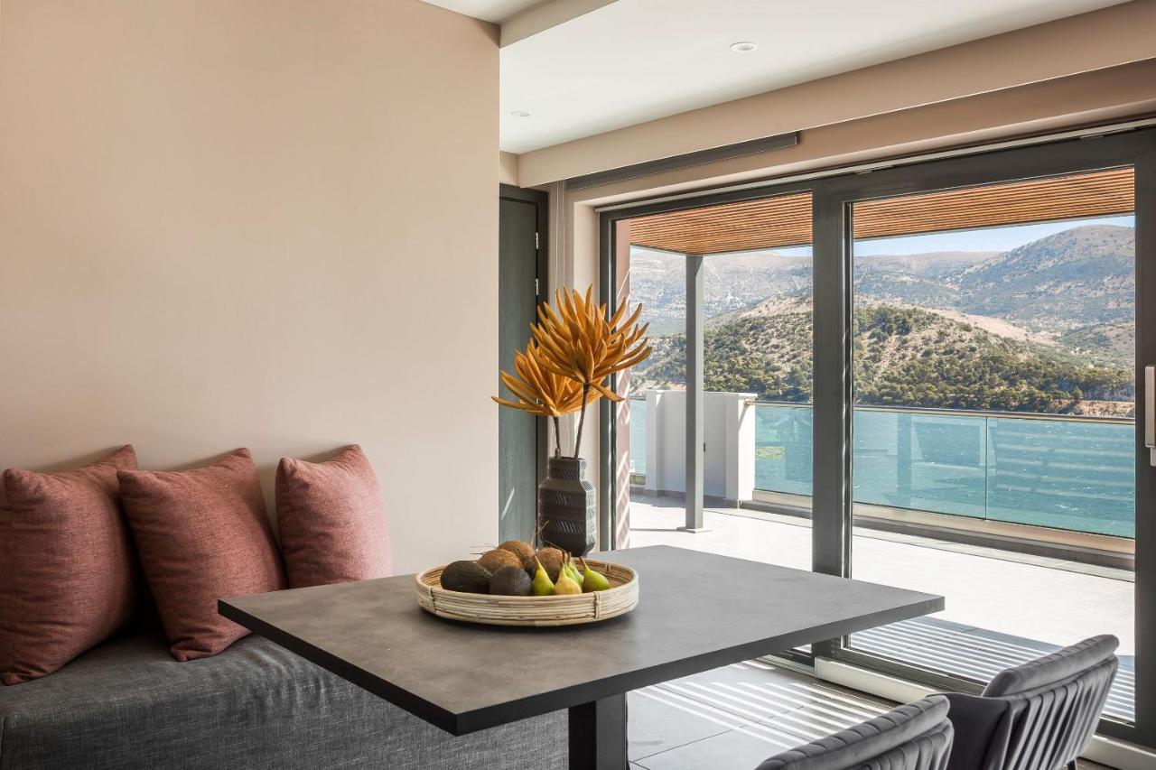 The Twelve Collection Aparthotel Argostoli (Kefalonia)