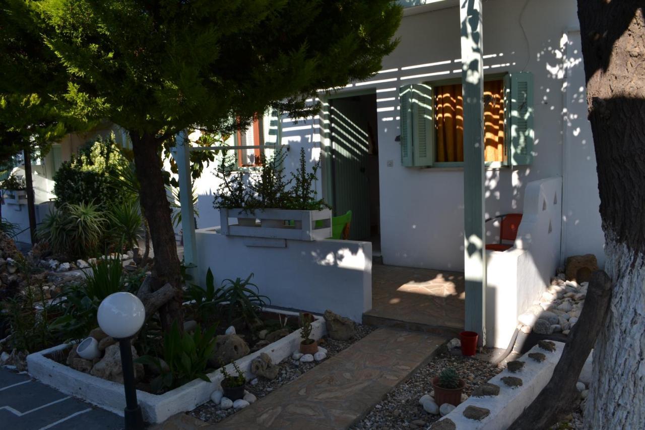 Koxilas Studios Guest house *