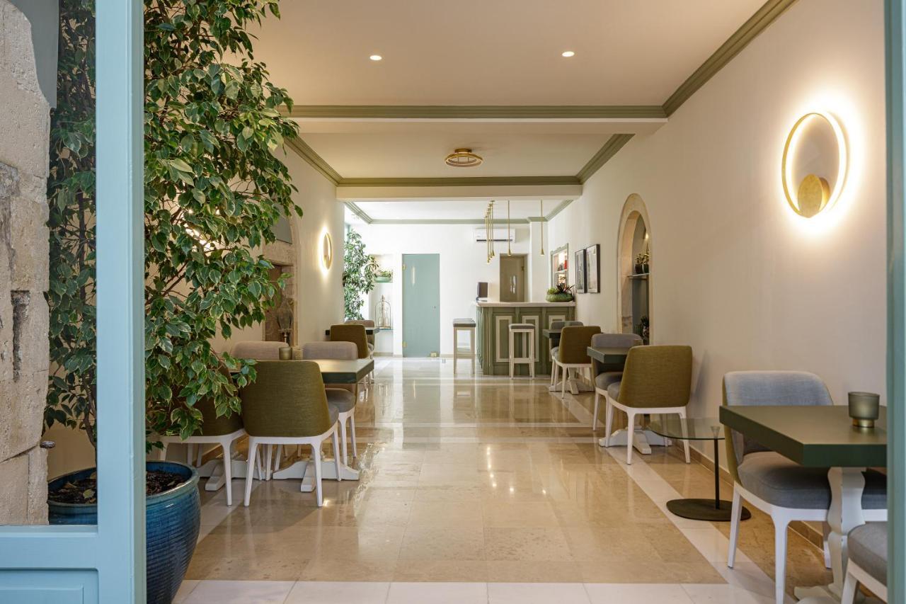 Mythos Boutique Hotel
