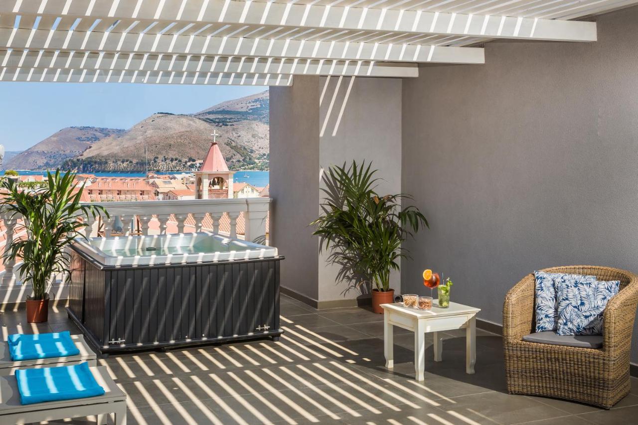 Hotel Aenos 4*
