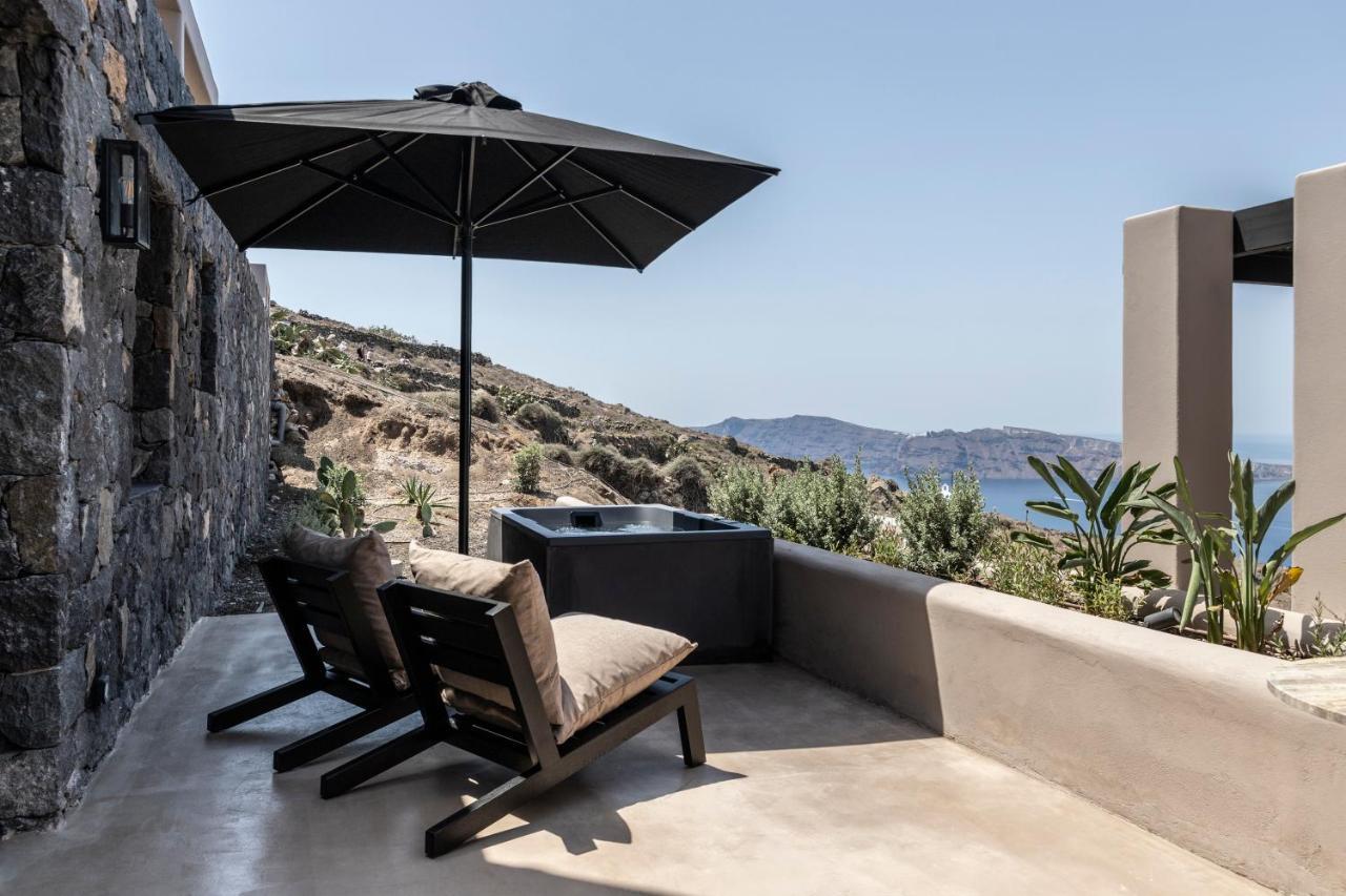 Nimbus Santorini Aparthotel