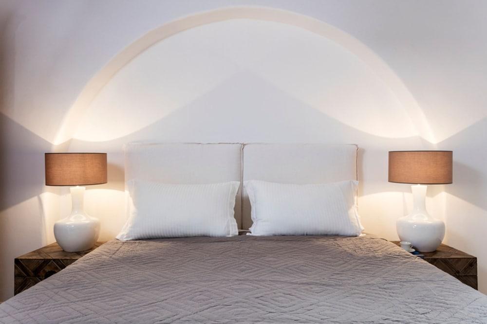The One Mykonos Hotel Mykonos Town