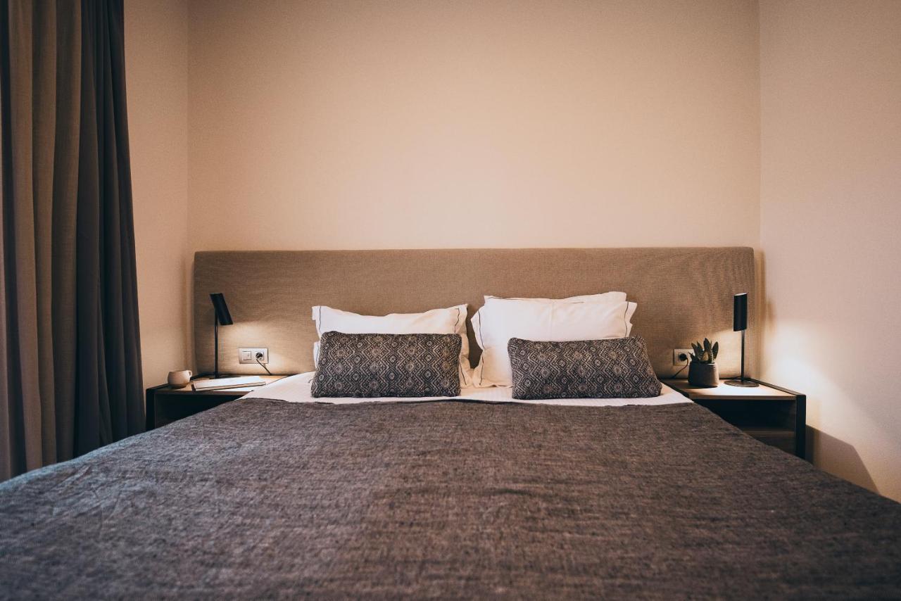 Meni & Hotel 4*