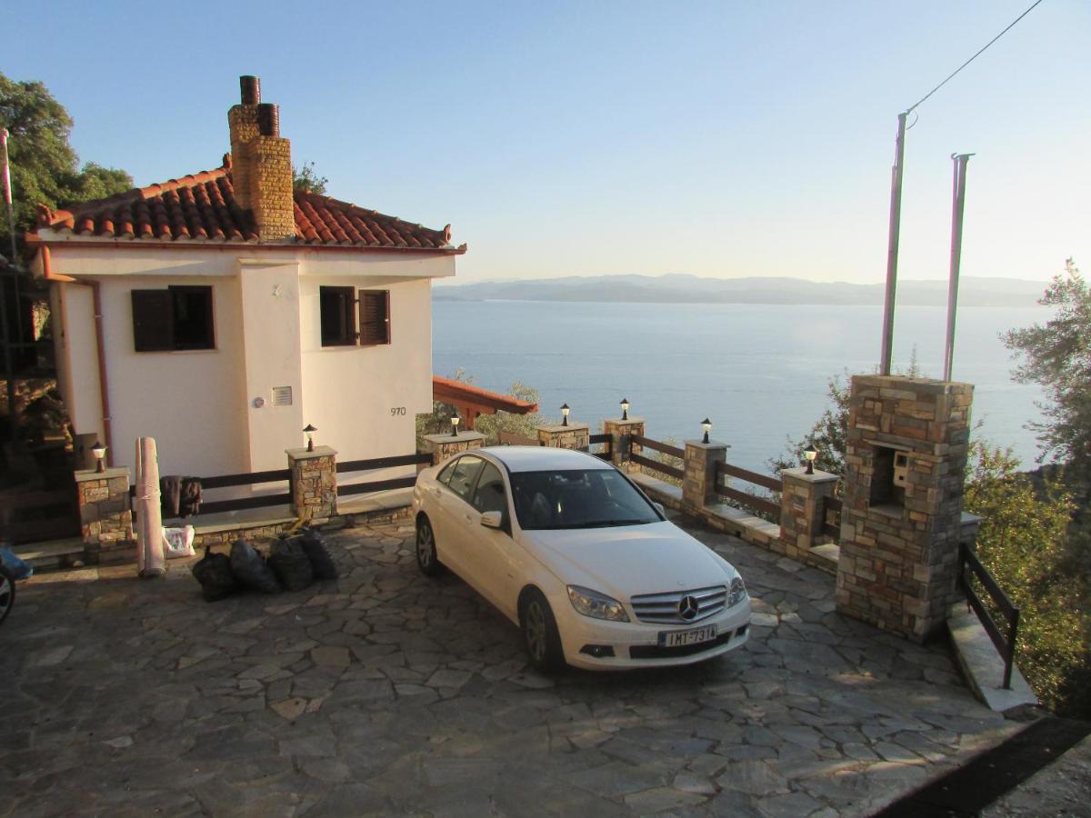 το σπιτι με την σπηλιά Holiday home Platanias (Thessaly)