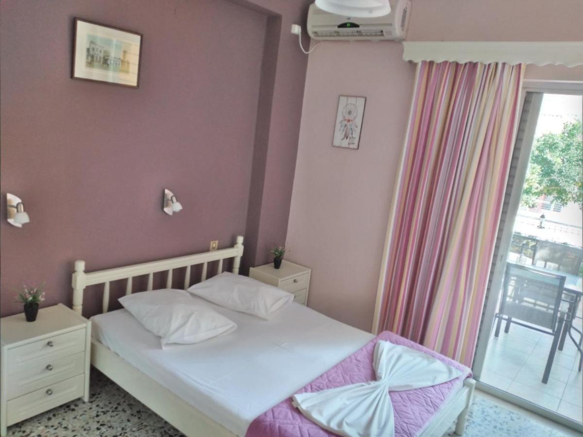 Nikos Apartment *