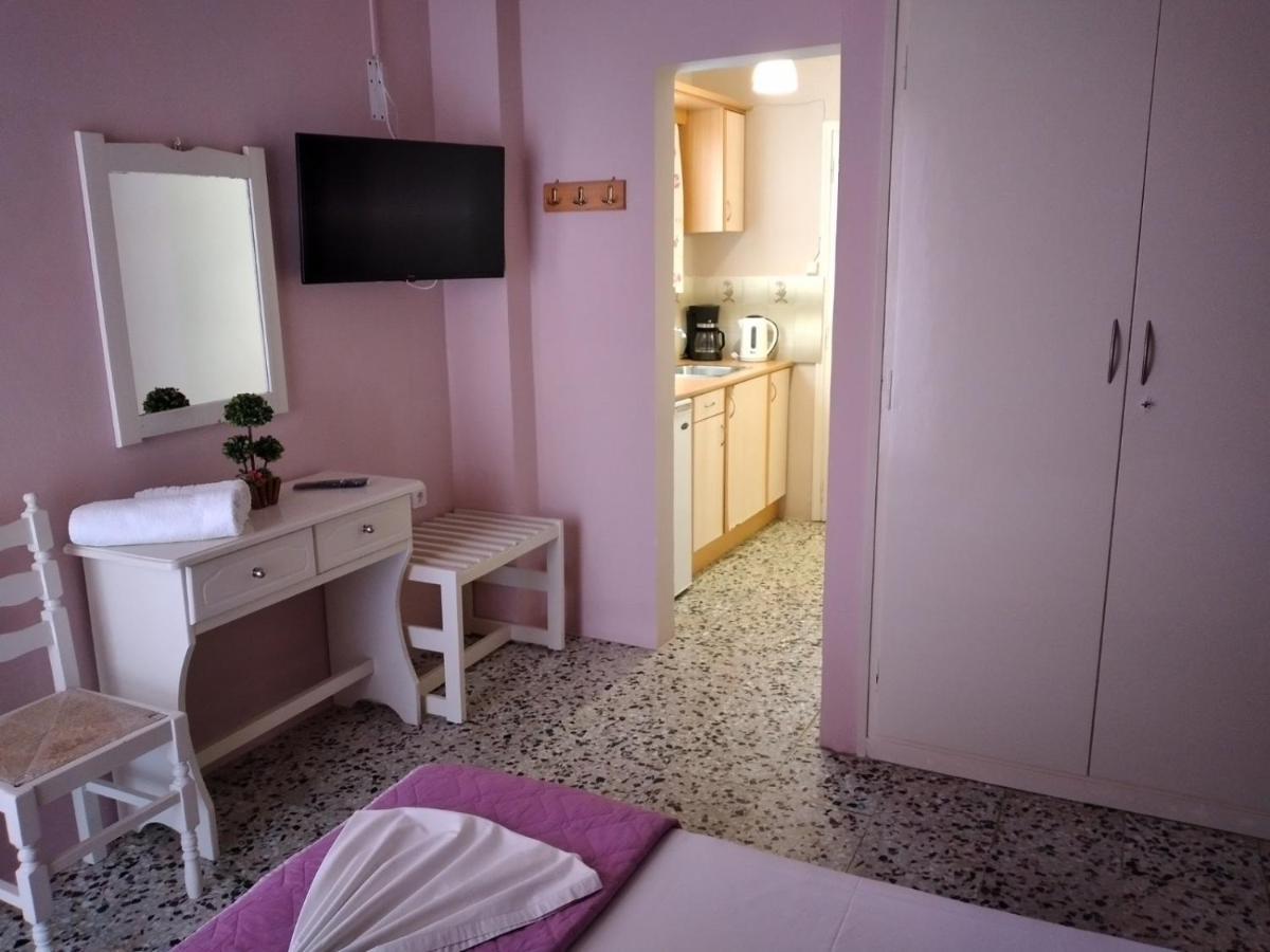 Apartment Nikos *