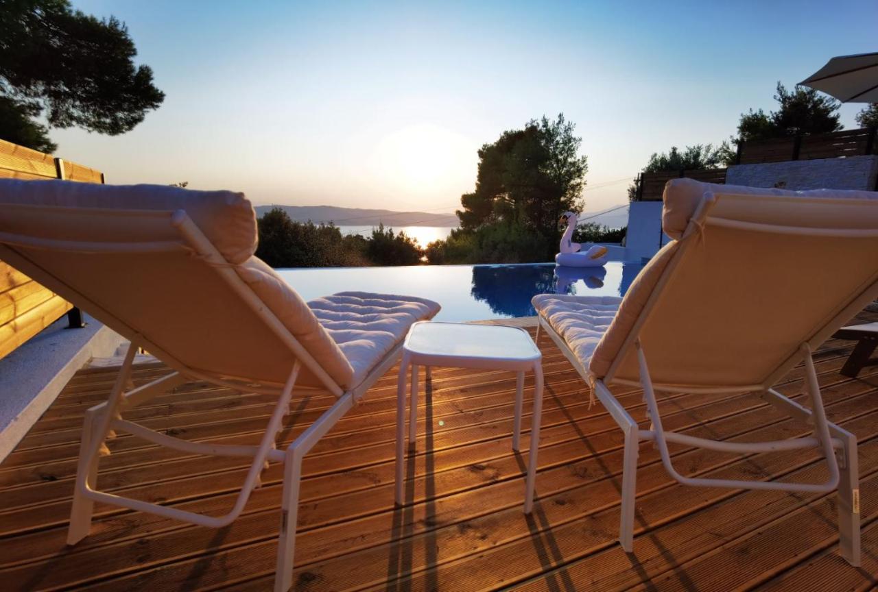 Allure Luxury 3&4 Serenity Retreat Moni Evaggelistrias