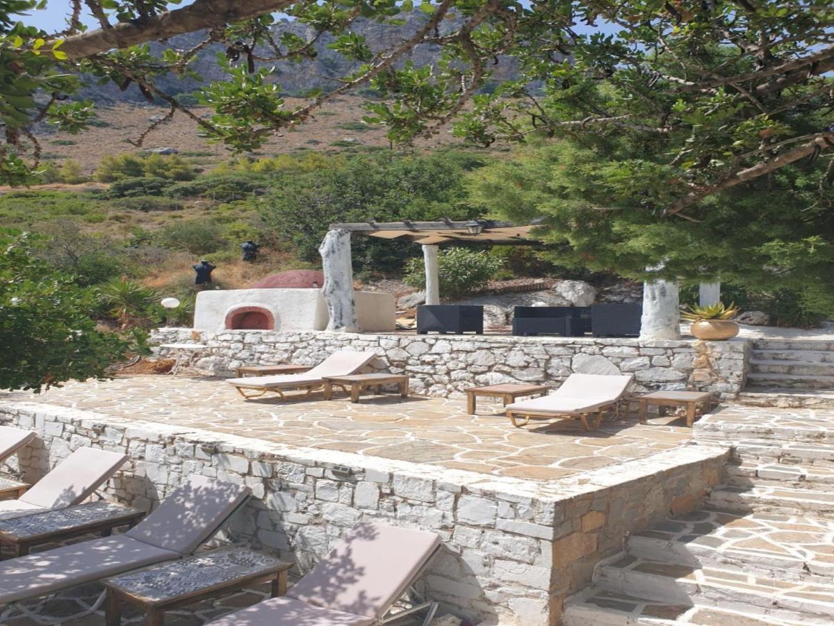 Entire Full View 3 Bedrooms 3 Bathrooms 3 Kitchens Villa Hersonissos (Crete)