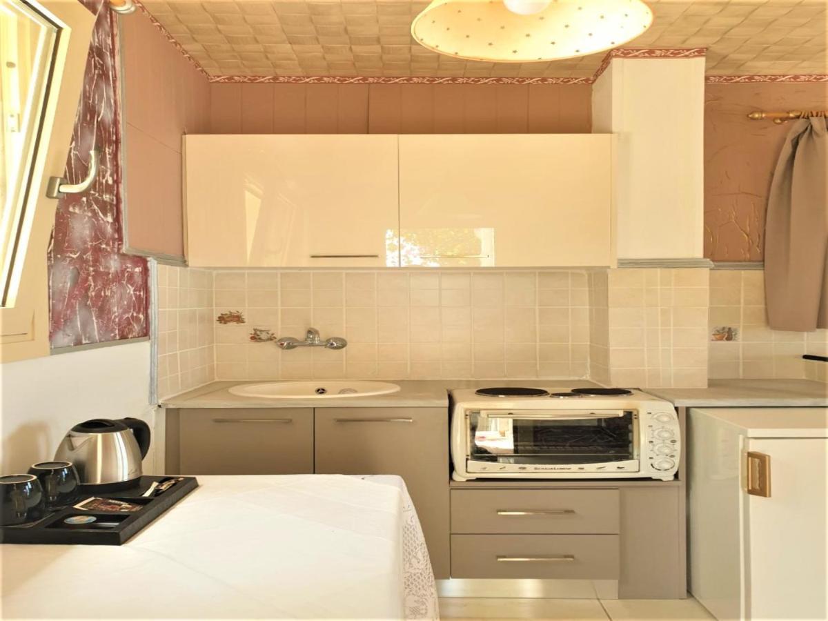 Villa Entire Full View 3 Bedrooms 3 Bathrooms 3 Kitchens Hersonissos (Crete)