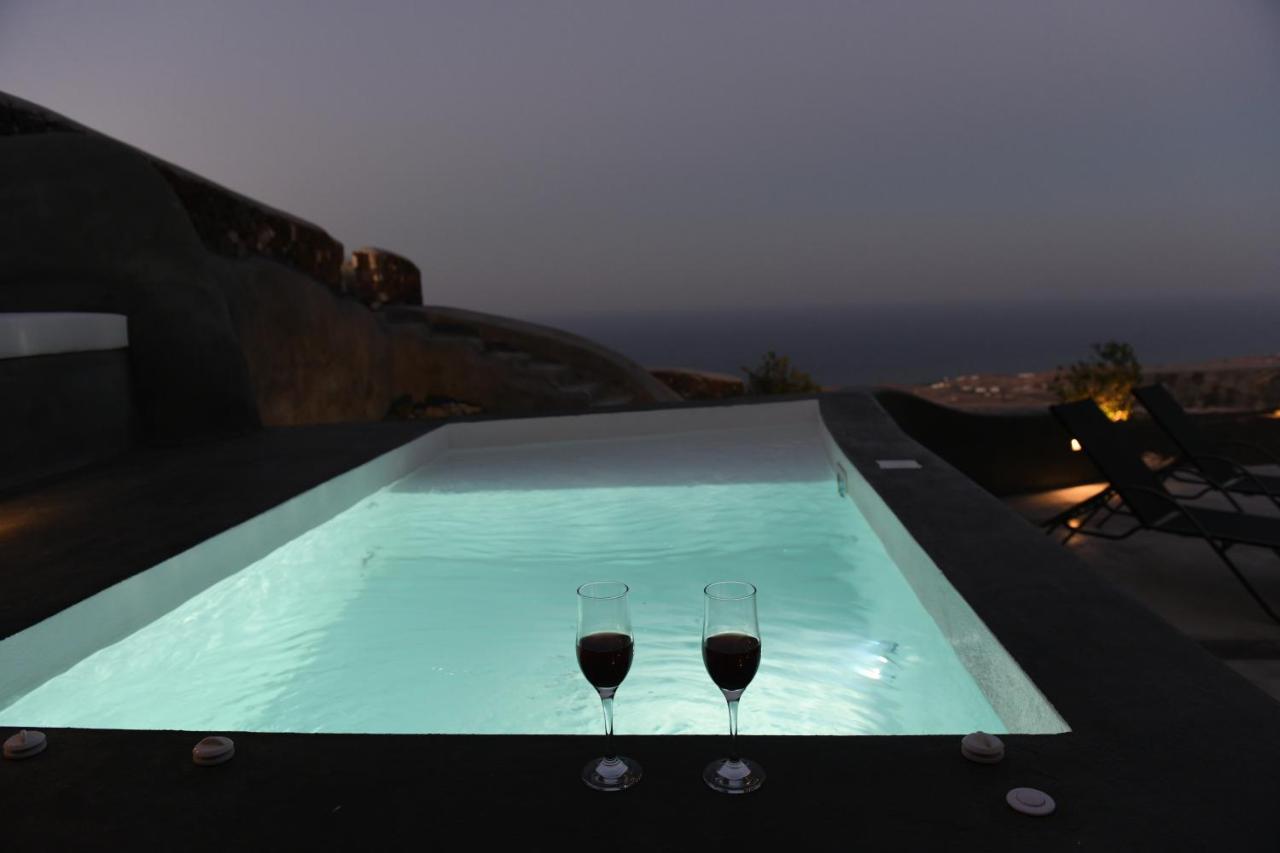 Luxe Efis Sea View 4 & 4 Prive Jacuzzi Villa *