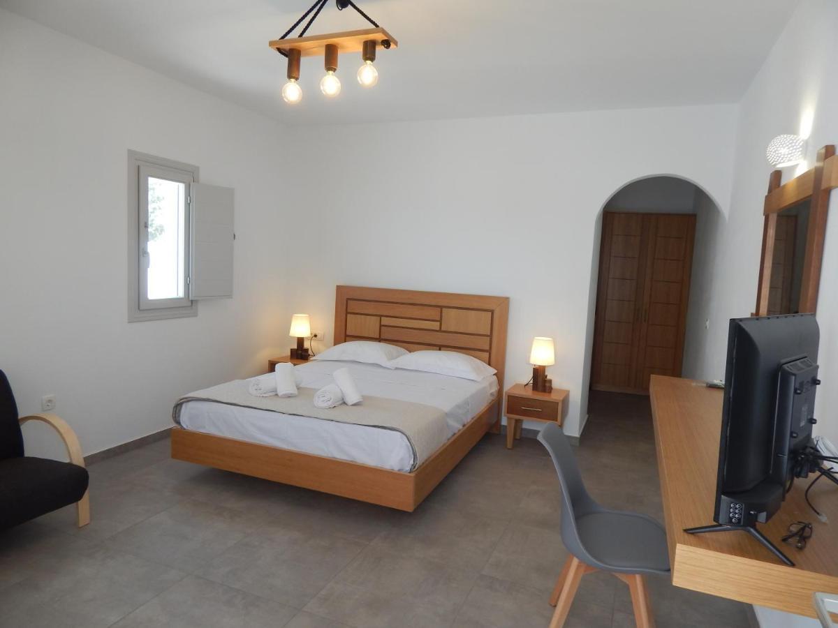 Petra Aqua (adults Only) Bed & Breakfast Perissa (Santorini)