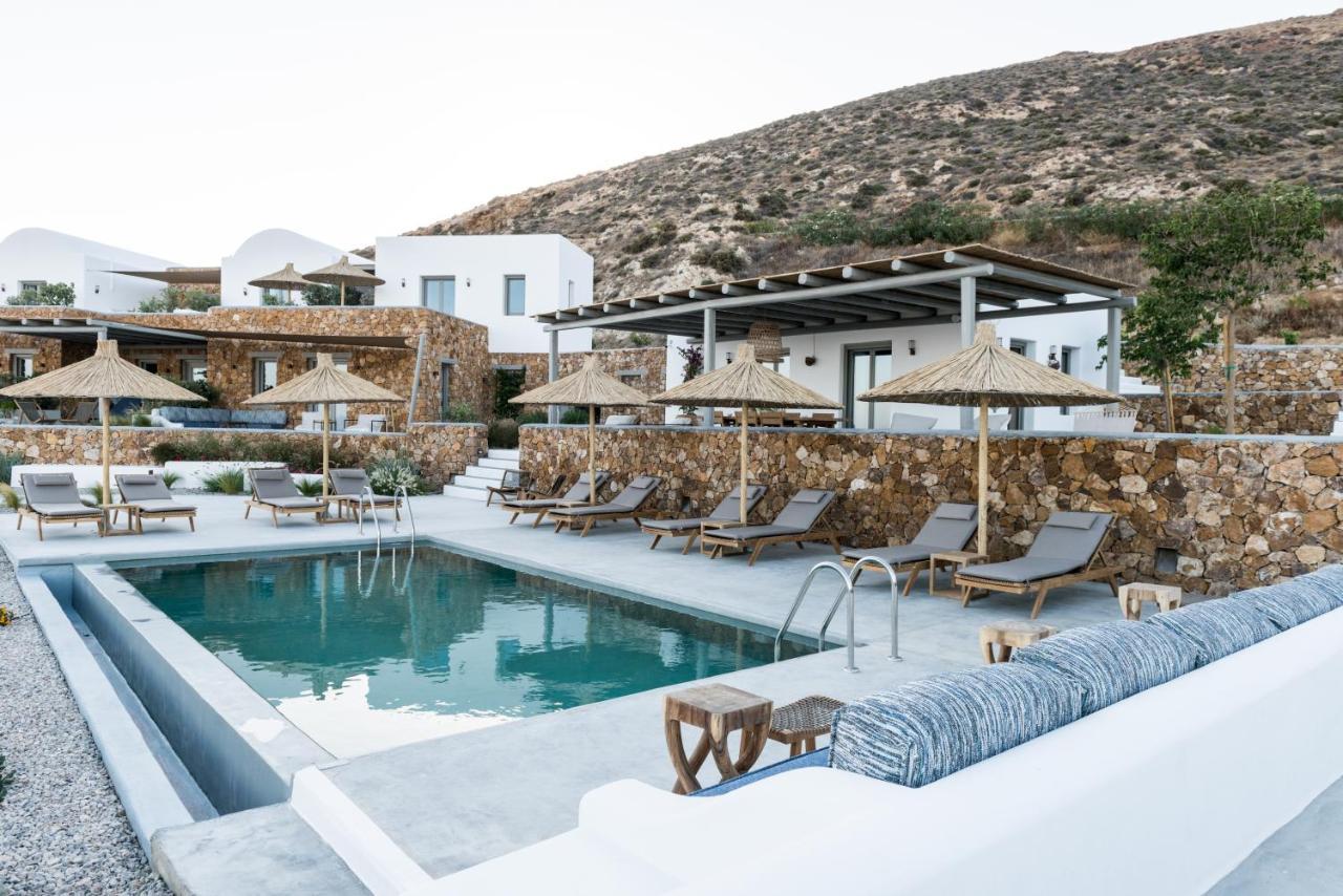 Hotel Ypseli Anafi's Hive 2*