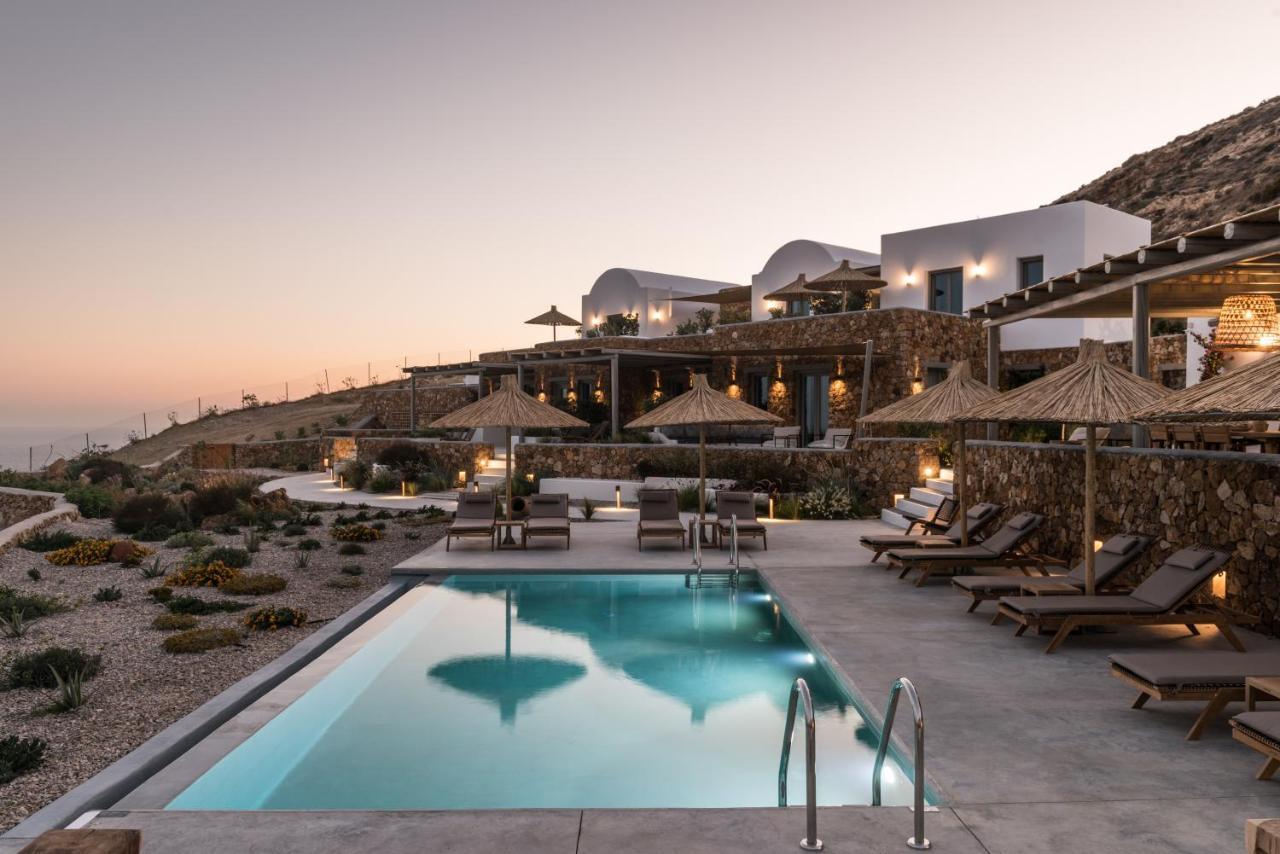 Ypseli Anafi's Hive Hotel 2*