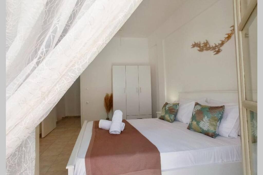 Apartment Sonia's Luxury With Jacuzzi Kamilari