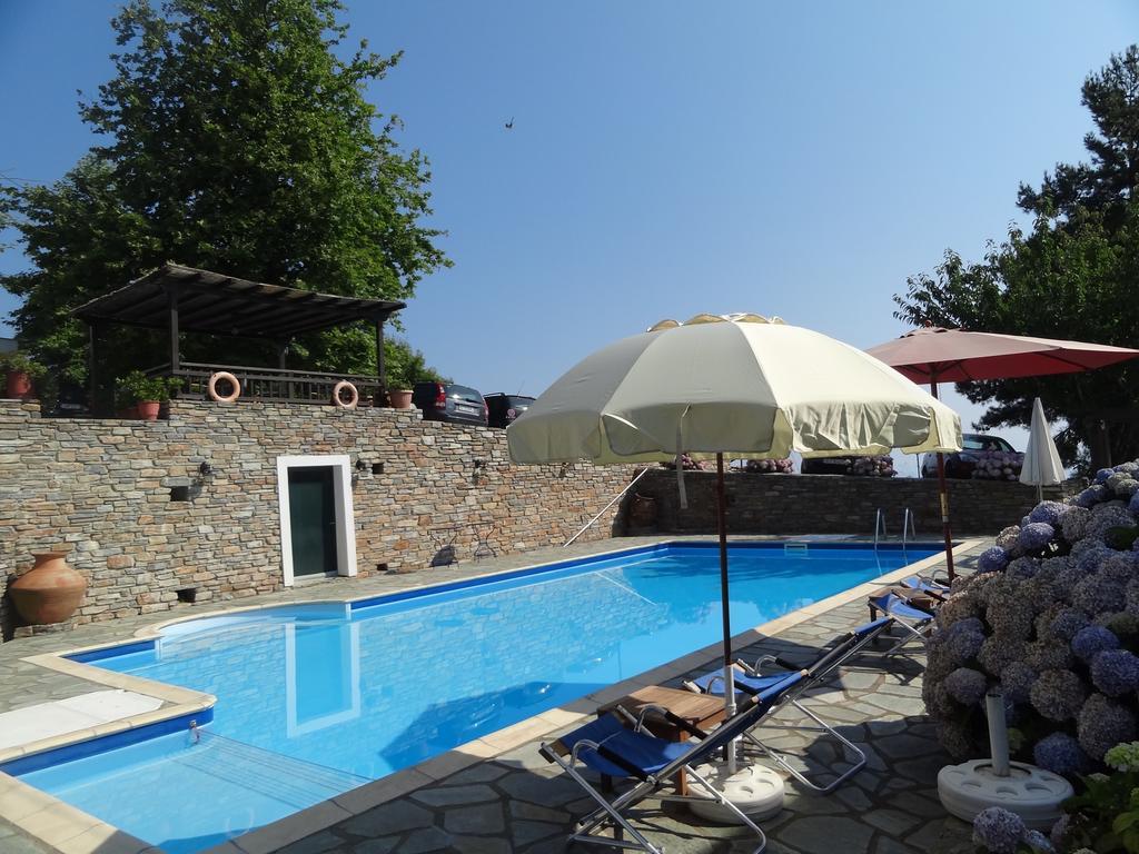 Vrionis Hotel Agios Dimitrios (Magnesia)