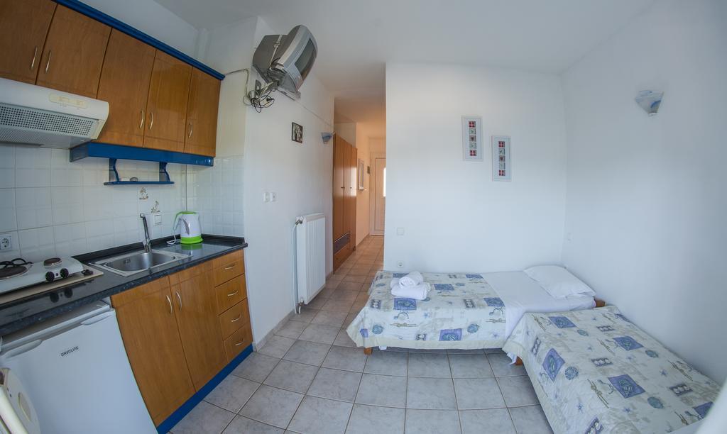 Studios Filaktos Apartment Porto Koufo