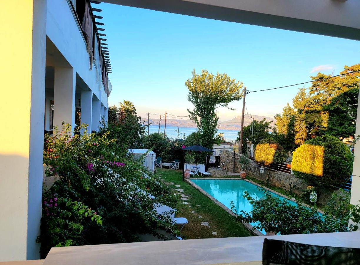 Athanasia's At Rafaella Apartment *