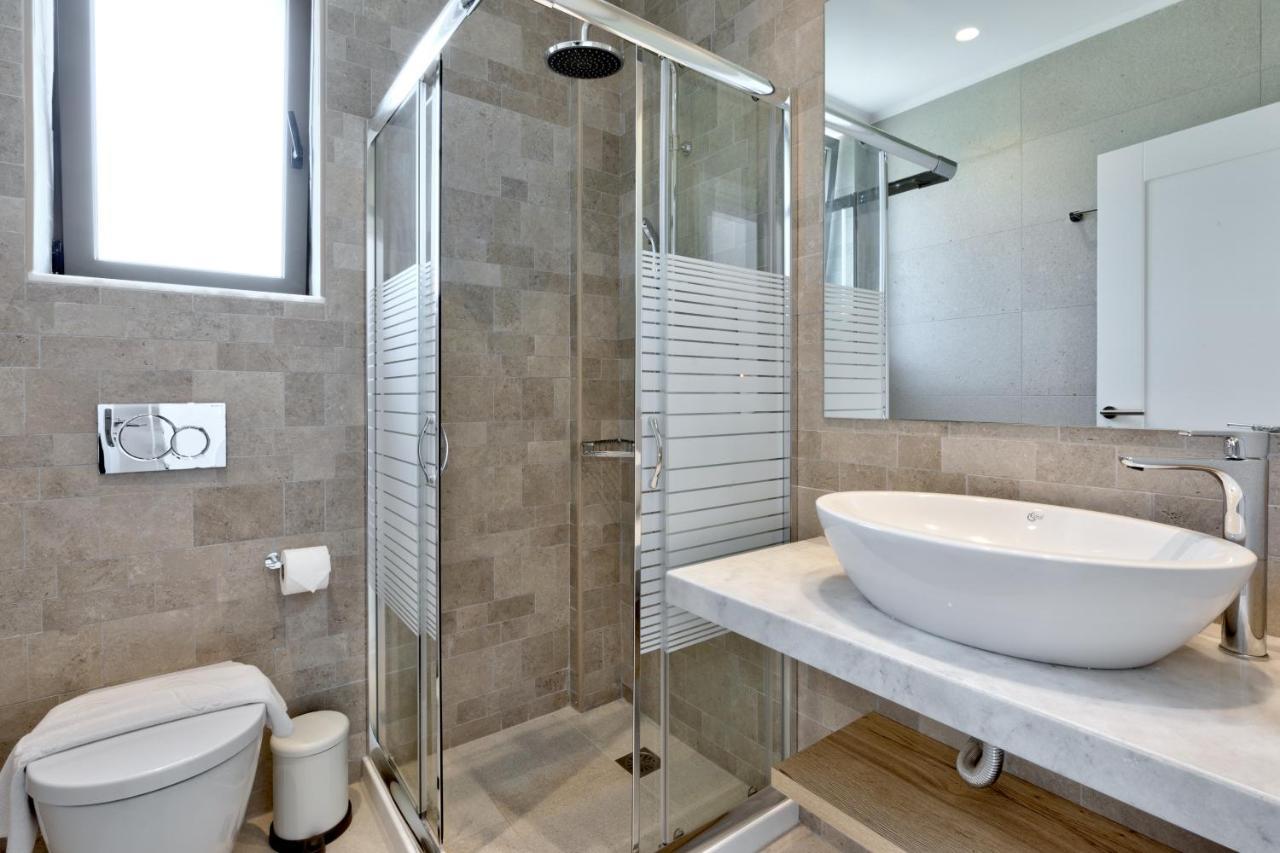 Amberblue Pefkos Villa