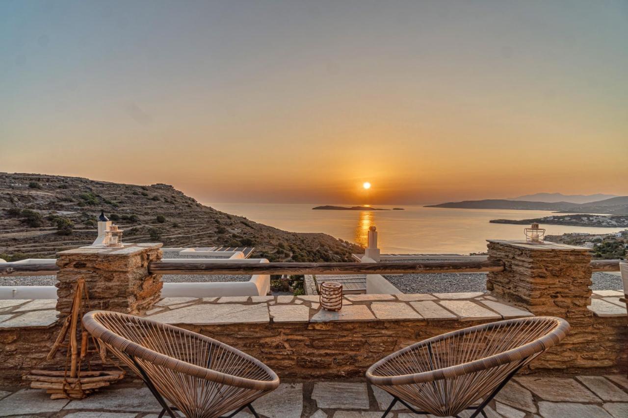Irida - Sea & Sunset Flats By Explore Andros
