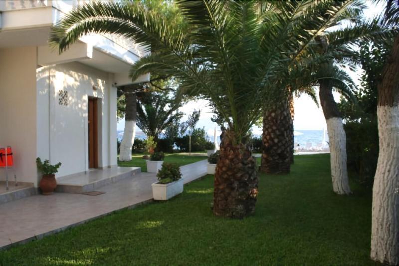 Posidonia 3*
