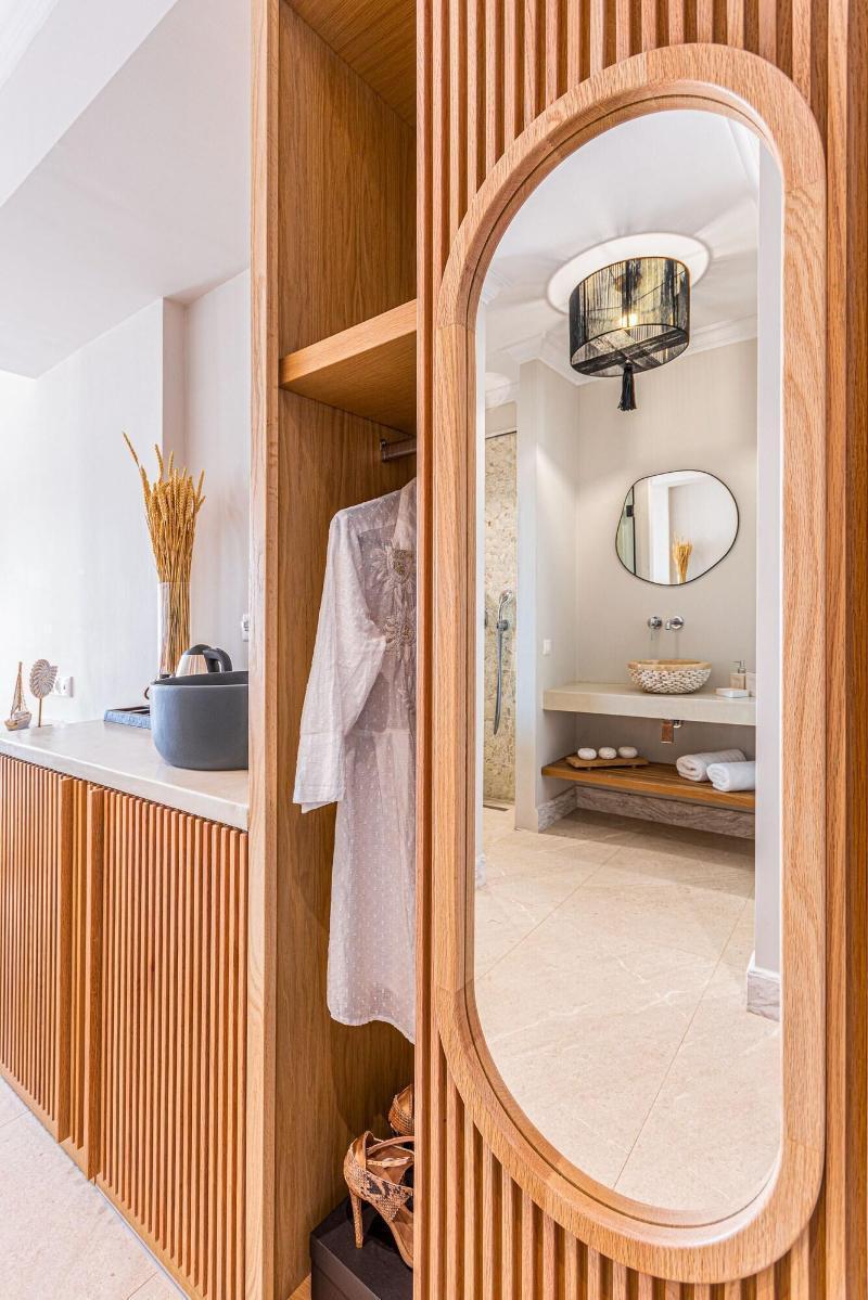 Aparthotel Pyrgos Blue 3*