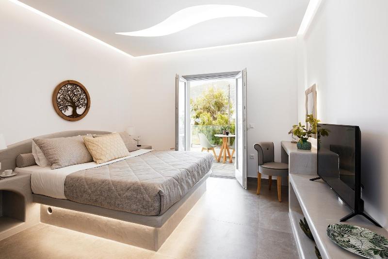 Amara Santorini Kamari (Santorini)