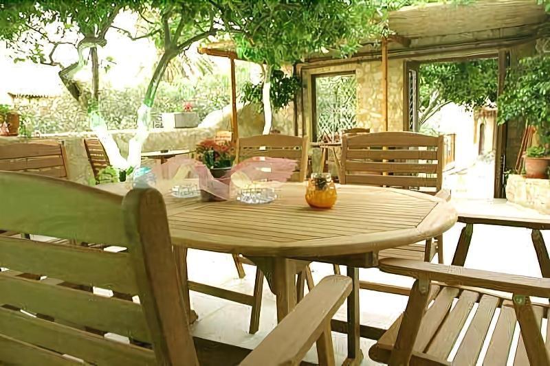Minos Guest house 3*