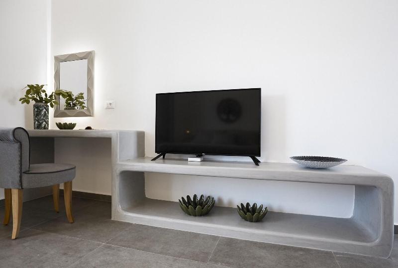 Amara Santorini 5*