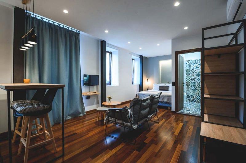 Sofita Aparthotel