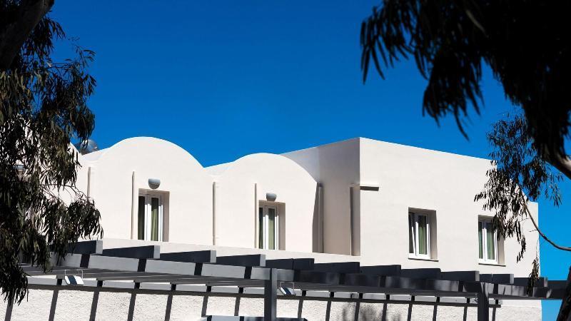 Alexander's Great View Aparthotel Fira (Santorini)
