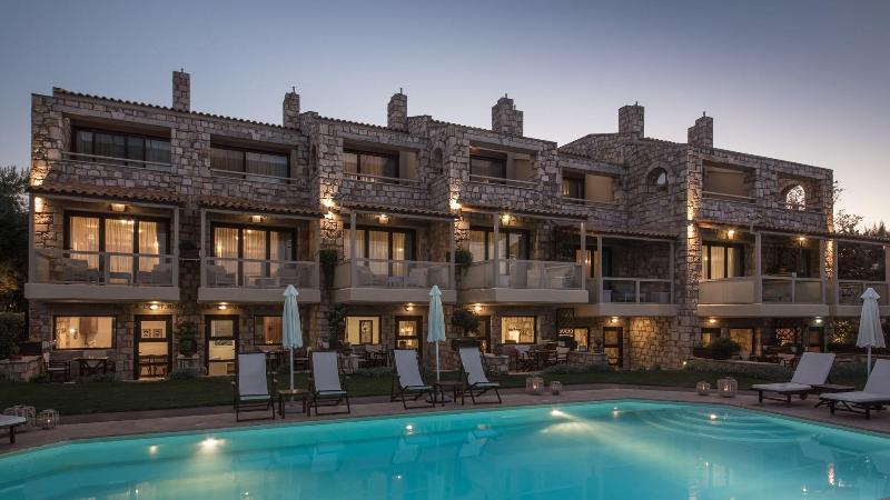 Enalio Aparthotel