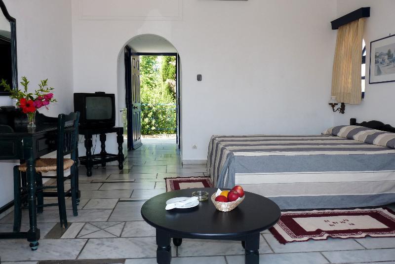 Hotel Sunrise Village Kalamaki (Messinia)