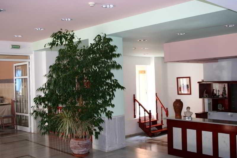 Golden Sun Hotel