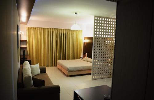 Aparthotel Tsokas 4*