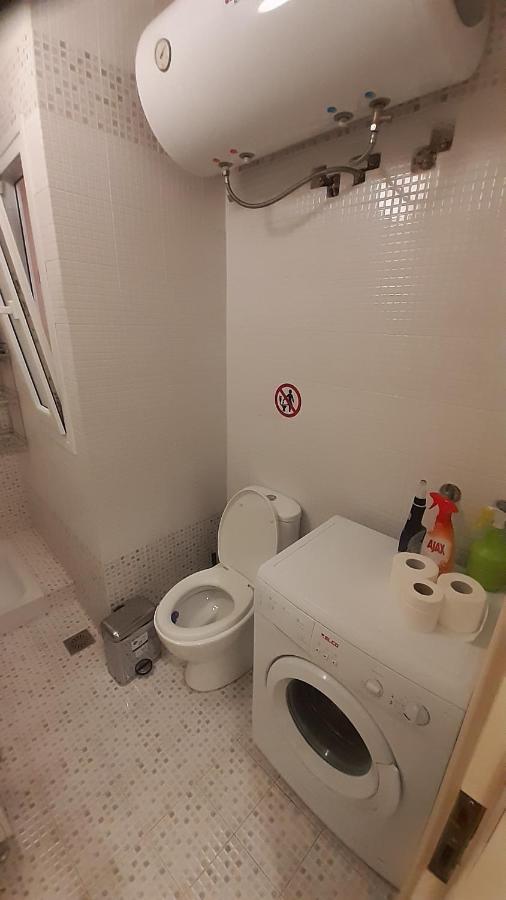 Apartment Maria Louiza Near Airport *